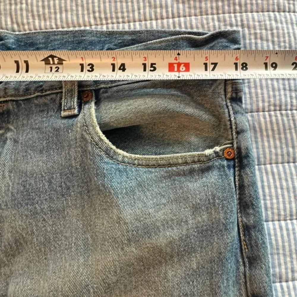 Levi's 501‎ '93 Straight Leg Jeans Mens 34x32 Light Blue Button Fly Denim